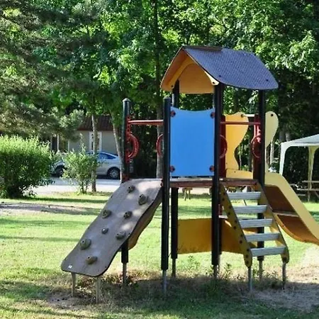 Mobil-home Accessible - 8 Pers. - Api-1-52-2350