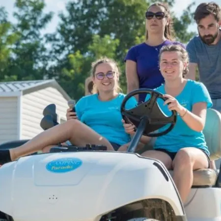 مكان تخييم Mobil-home Accessible - 8 Pers. - Api-1-52-2350 *